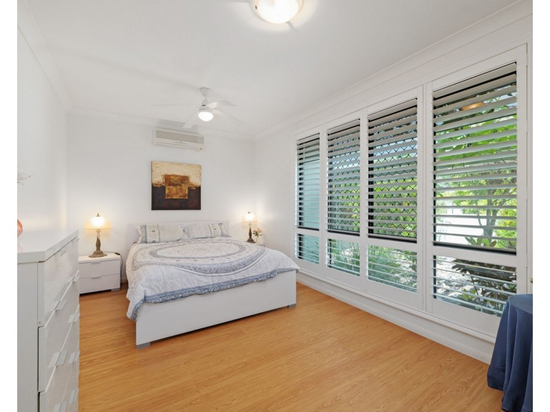 13 Campbellville Circuit, Pelican Waters QLD 4551