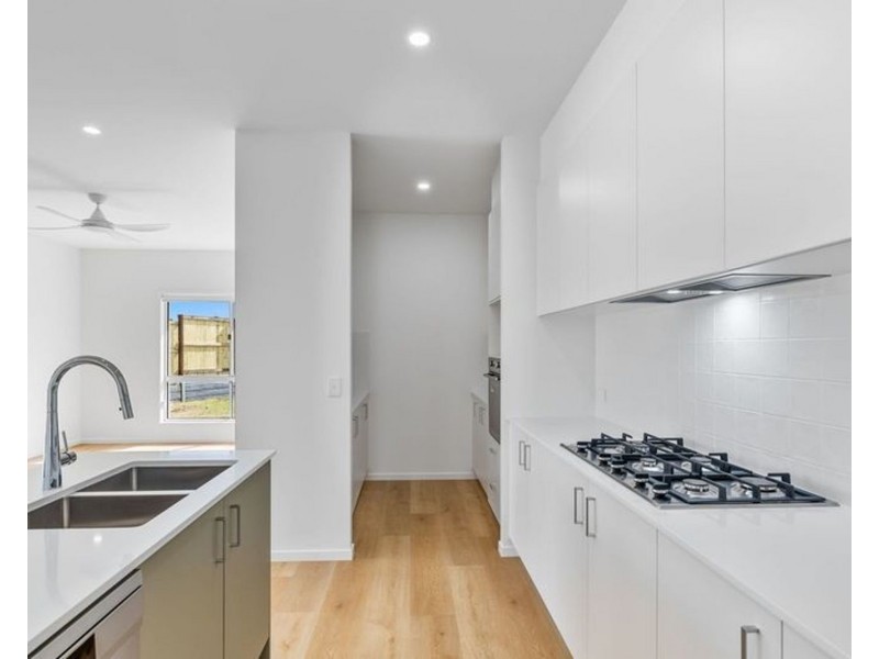 1 Bridge Creek Road, Maleny QLD 4552