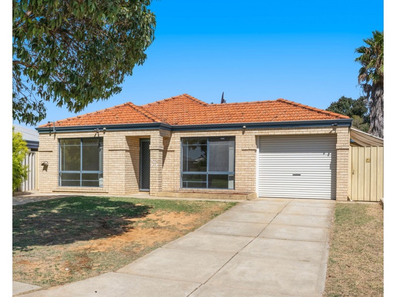 105 Homestead Road, Gosnells WA 6110