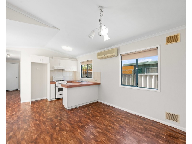 105 Homestead Road, Gosnells WA 6110