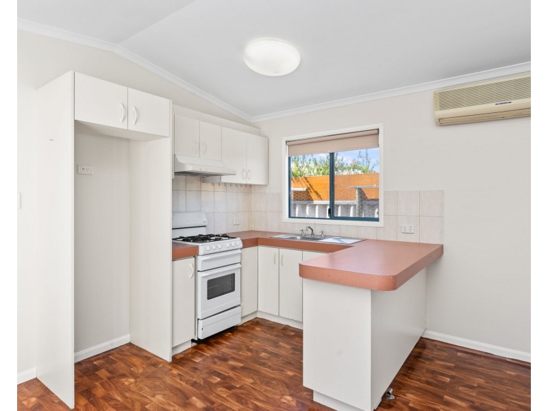 105 Homestead Road, Gosnells WA 6110