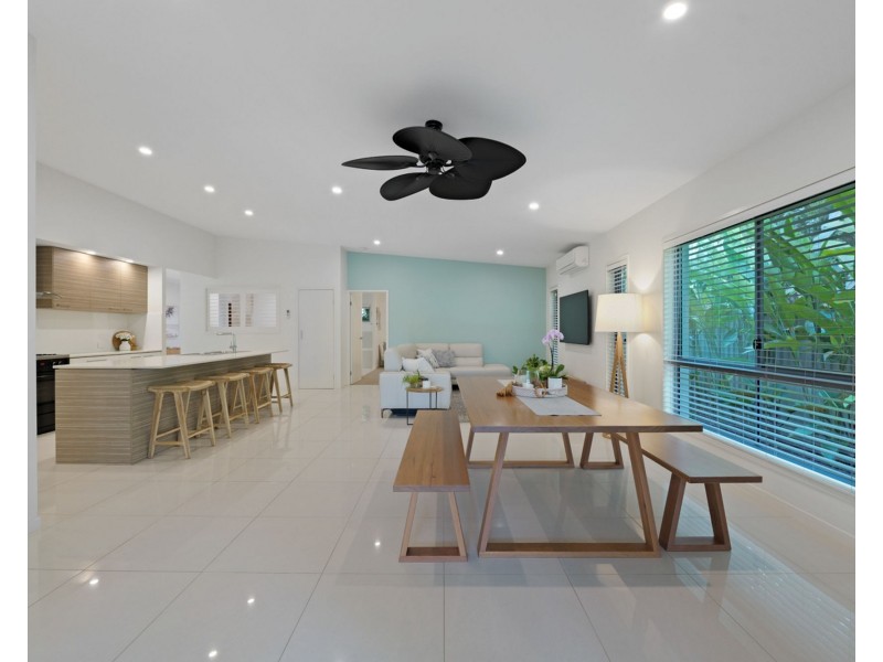 8 Koopa Place, Pelican Waters QLD 4551