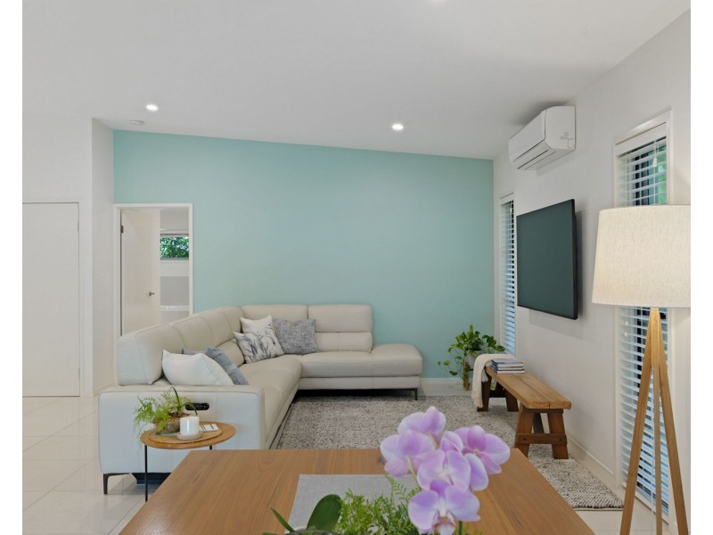 8 Koopa Place, Pelican Waters QLD 4551