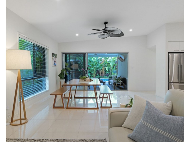 8 Koopa Place, Pelican Waters QLD 4551