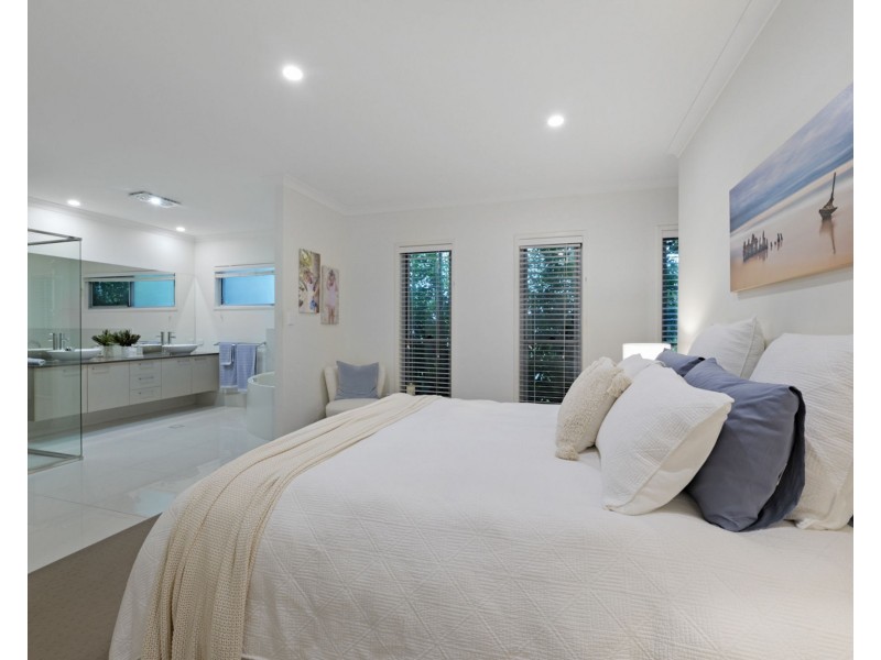 8 Koopa Place, Pelican Waters QLD 4551