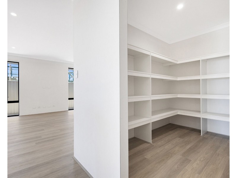 11 Yamba View, Alkimos WA 6038