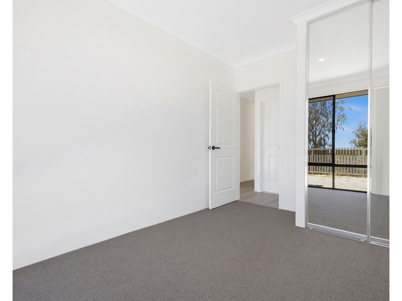 11 Yamba View, Alkimos WA 6038