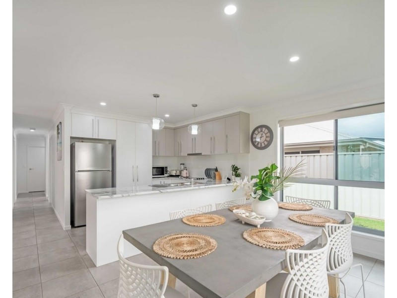 9 Blue Sea Court, Bargara QLD 4670