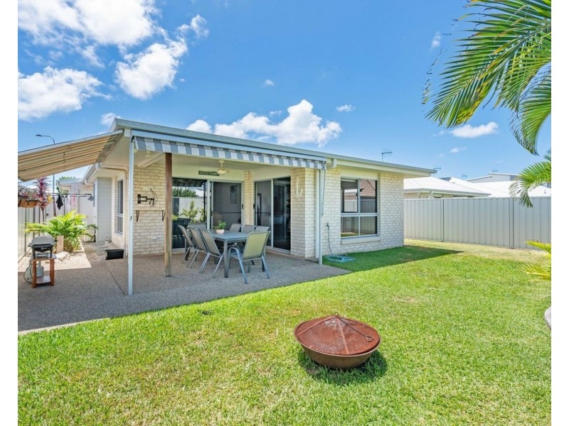 9 Blue Sea Court, Bargara QLD 4670