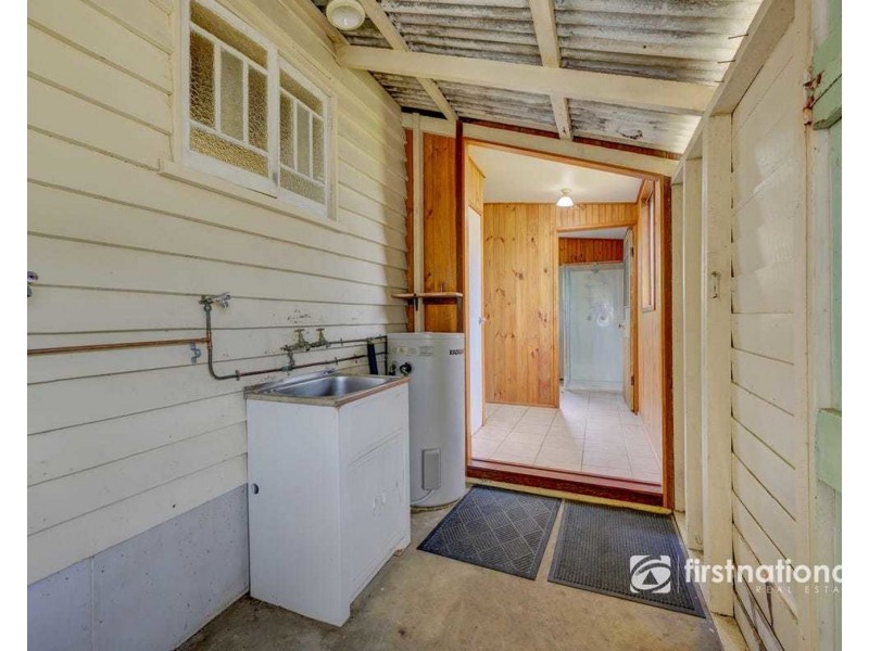6 Tarakan Street, Svensson Heights QLD 4670