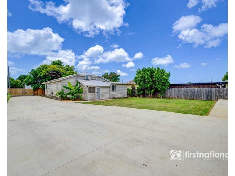 6 Tarakan Street, Svensson Heights QLD 4670