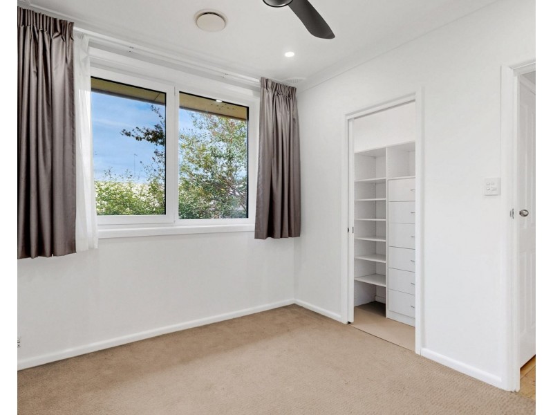 329 Remembrance Drive, Camden Park NSW 2570