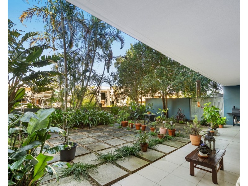 2114/2 Activa Way, Hope Island QLD 4212