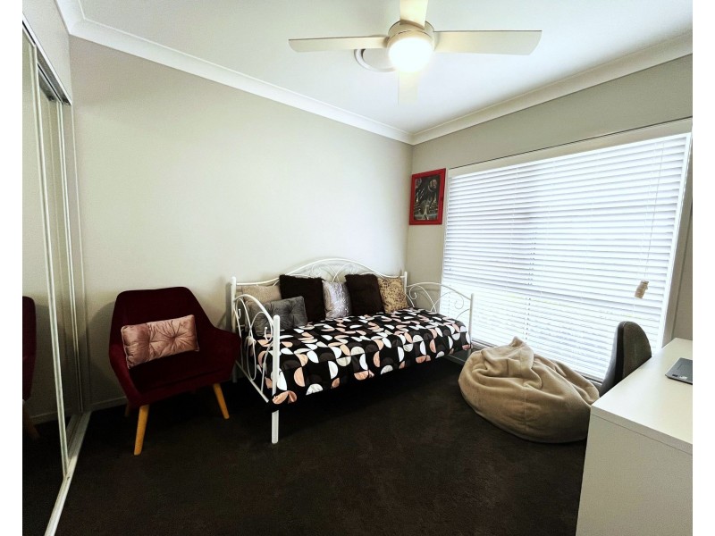 22 Haven Street, Victoria Point QLD 4165