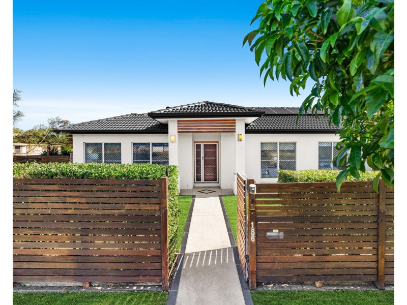 1 Pandanus Place, Tingalpa QLD 4173