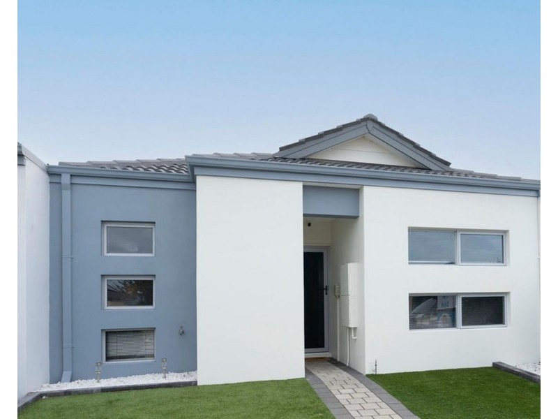 18 Cheyne Way, Caversham WA 6055