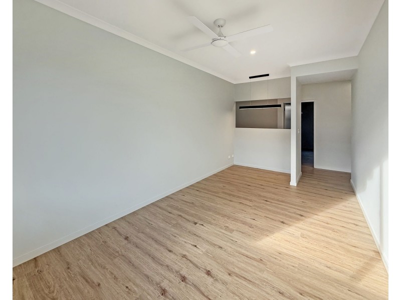 2 Alberg St, Spring Mountain QLD 4124