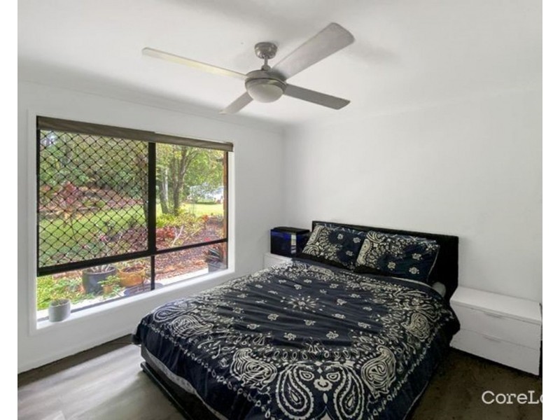 Room 3 & 4 8 Connemara Road, Gaven QLD 4211