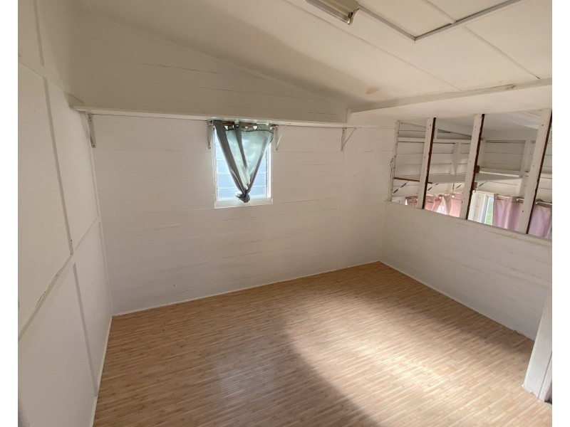 4 Windermere Street, Walkervale QLD 4670