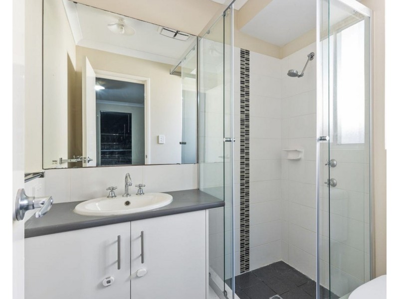 18 Dobson Lane, Eden Hill WA 6054