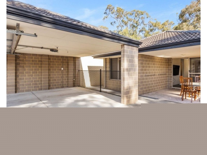 18 Dobson Lane, Eden Hill WA 6054