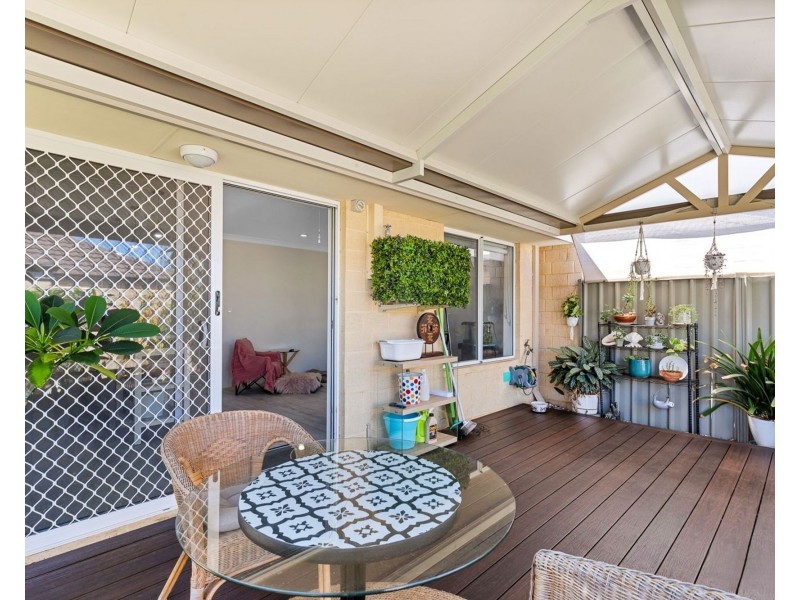 63 Ryhill Crescent, Wellard WA 6170