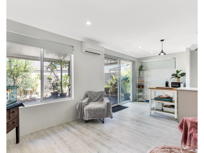 63 Ryhill Crescent, Wellard WA 6170