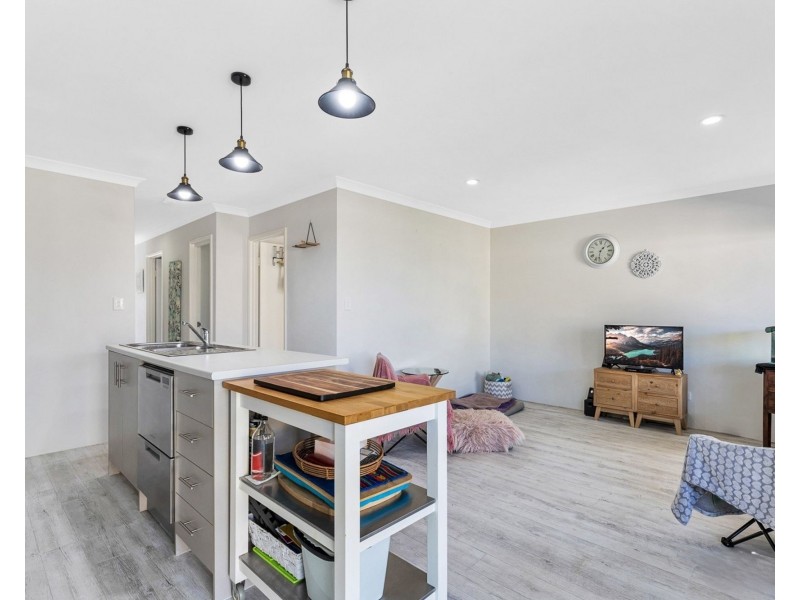 63 Ryhill Crescent, Wellard WA 6170