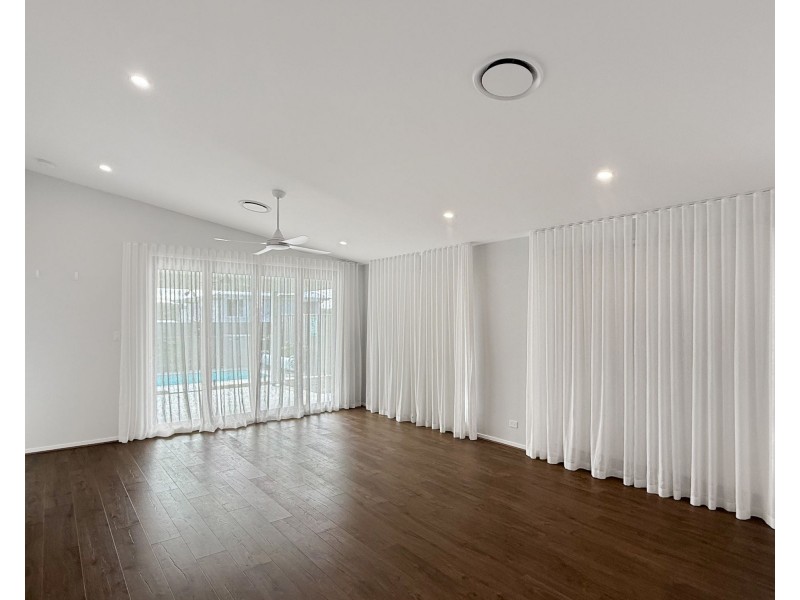 13 Gibson Street, White Rock QLD 4306