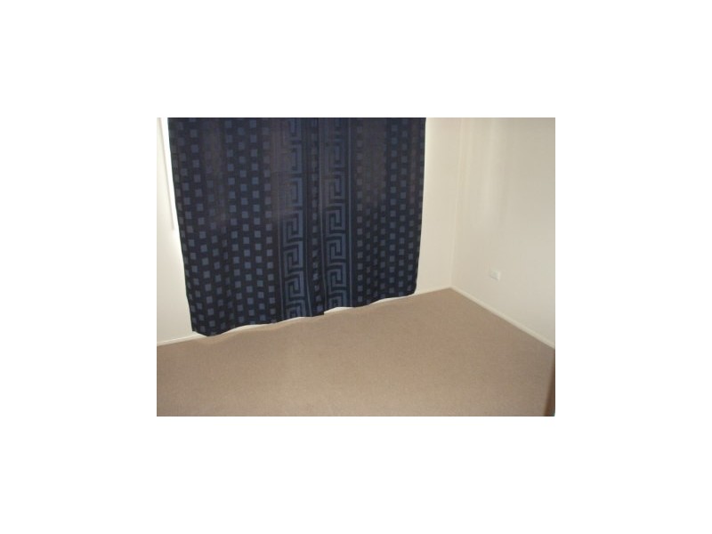 13 Factory Street, Kallangur QLD 4503