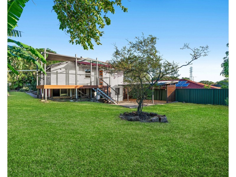11 Doughboy Pde, Hemmant QLD 4174