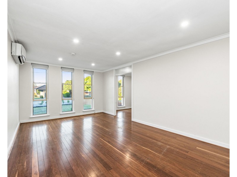 252 Belgravia Street, Cloverdale WA 6105