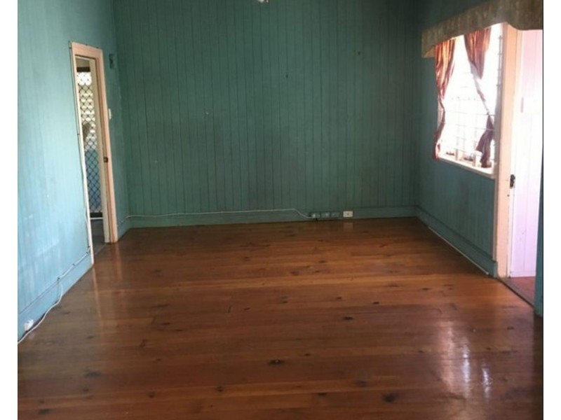 89 Branyan Street, Bundaberg West QLD 4670