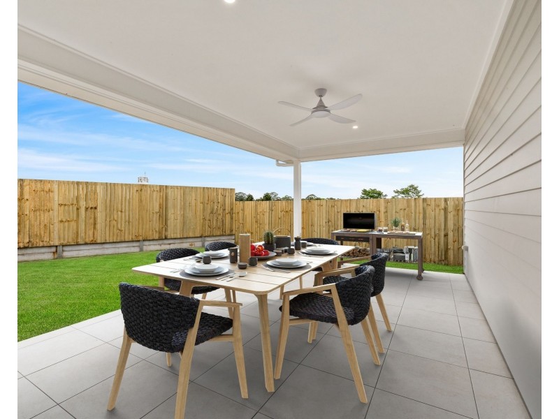 1/5 Bradbury Place, Maleny QLD 4552