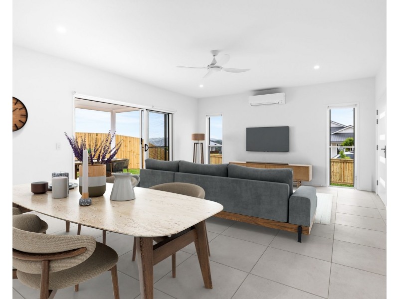 1/5 Bradbury Place, Maleny QLD 4552