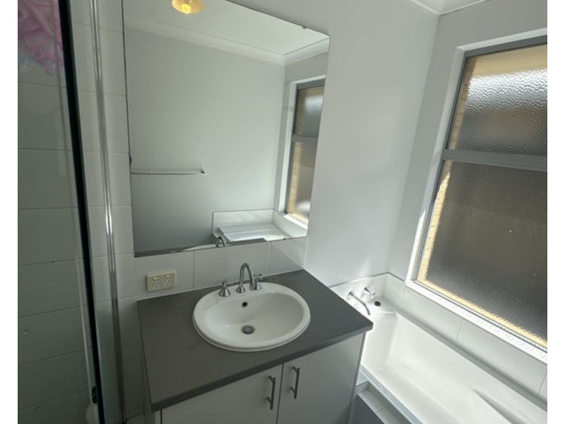 32 Flindell Avenue, Caversham WA 6055