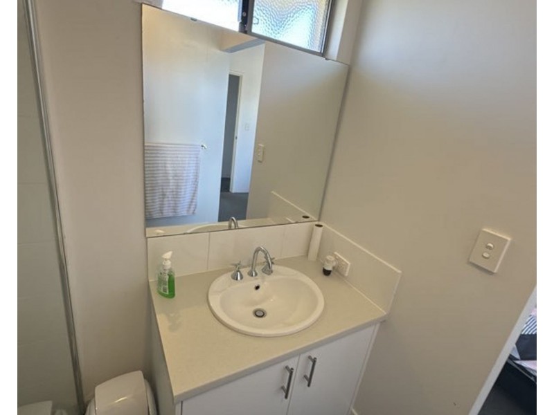 32 Flindell Avenue, Caversham WA 6055