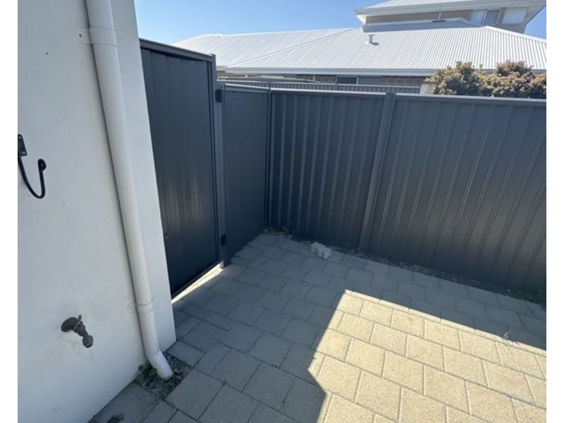 32 Flindell Avenue, Caversham WA 6055