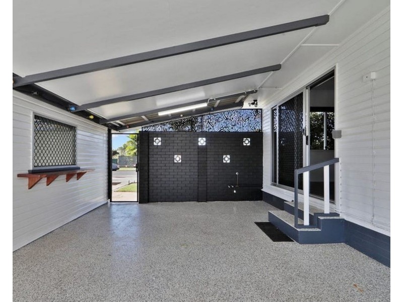 35 Elliott Heads Road, Kepnock QLD 4670
