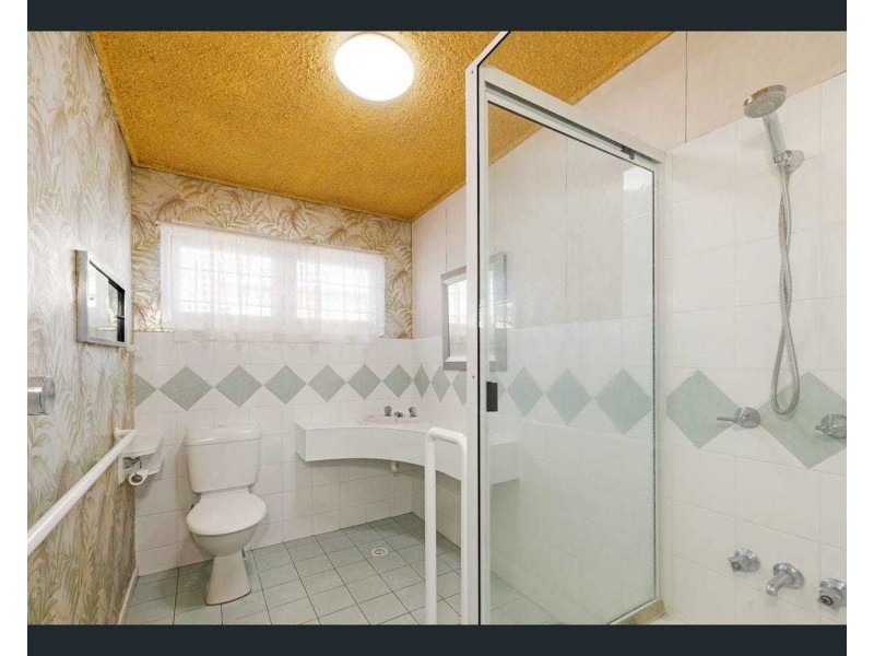 30 Dunn Road, Bundaberg Central QLD 4670