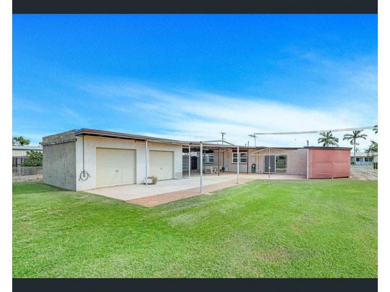 30 Dunn Road, Bundaberg Central QLD 4670