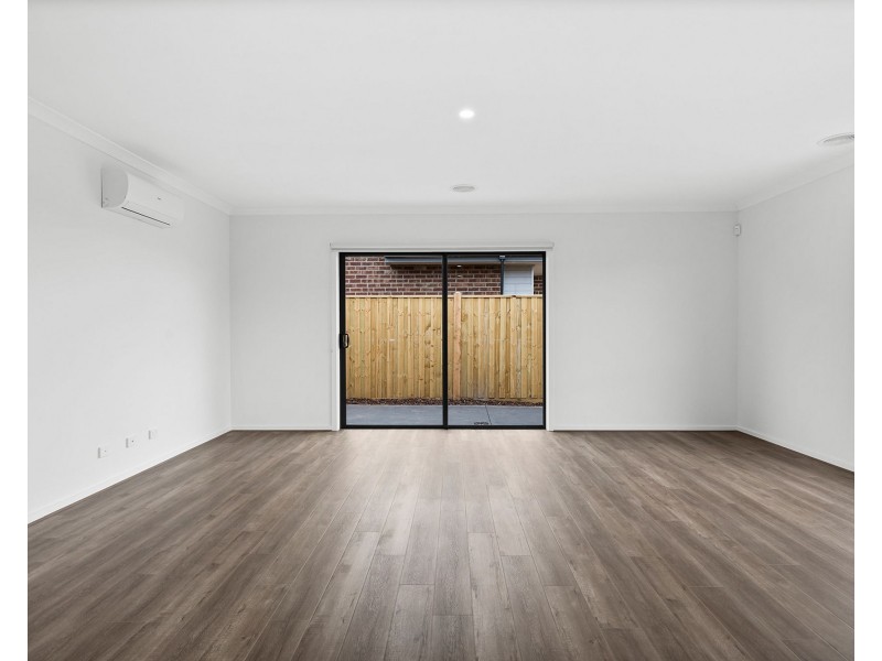 12 Nia Road, Tarneit VIC 3029