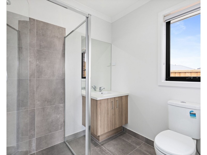 12 Nia Road, Tarneit VIC 3029