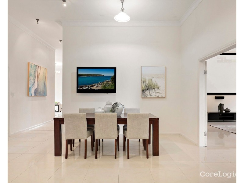 Room 3/7 Mercure Place, Highland Park QLD 4211