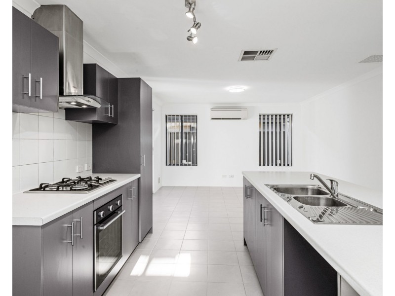 4/173 Gibbs Street, East Cannington WA 6107