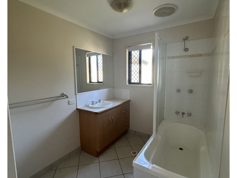 2/3a telegraph road, Bundaberg East QLD 4670