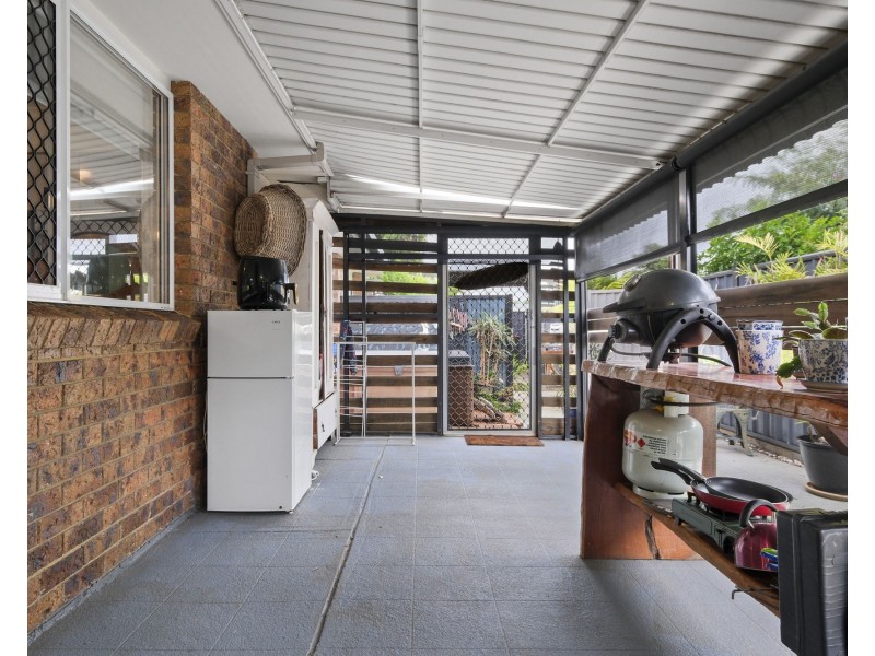 1/22 Kunde Street, Beachmere QLD 4510