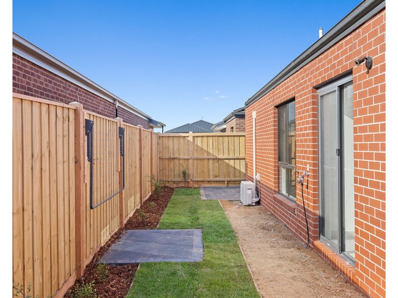 14 Nia Road, Tarneit VIC 3029