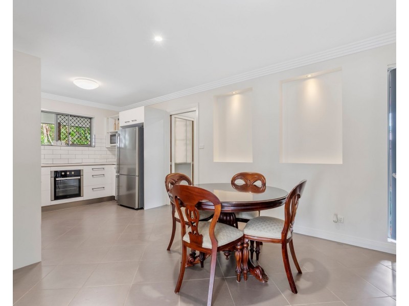 53 Victor Avenue, Paradise Point QLD 4216