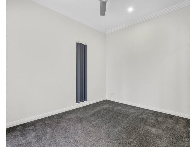 53 Victor Avenue, Paradise Point QLD 4216